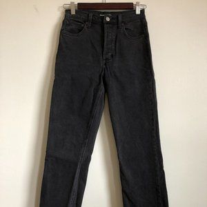 Denim Forum Arlo Jeans